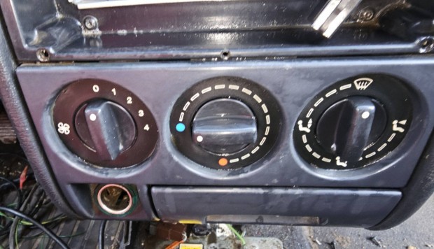 Peugeot partner fts kapcsol ftpanel 6000