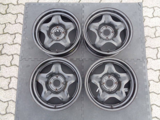 Peugeotra-Citroenre lemezfelni 16, 4×108-as, újszerű állapotban eladó