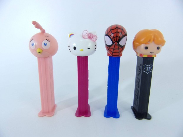 Pez cukorkatart figuracsomag