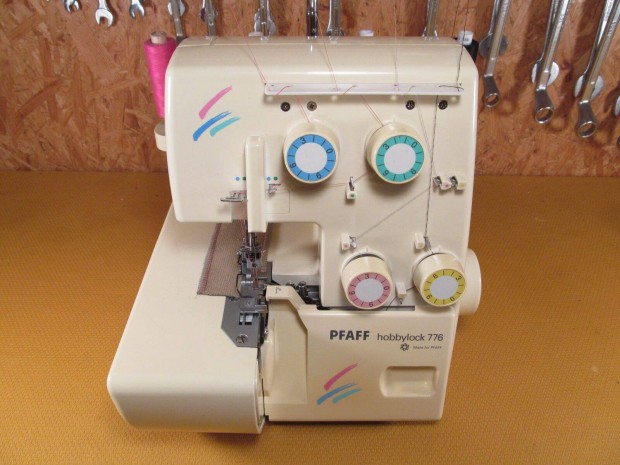 Pfaff Hobbylock 776-os overlock, interlock varrgp, garancival