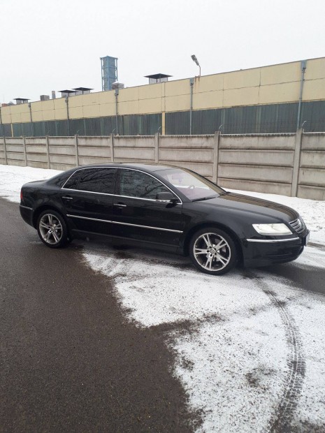 Phaeton 2002-2016 minden alkatrésze bontásból eladó
