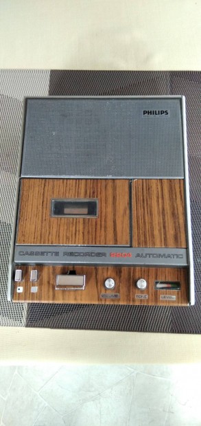 Philips 2204 kazetts magn elad