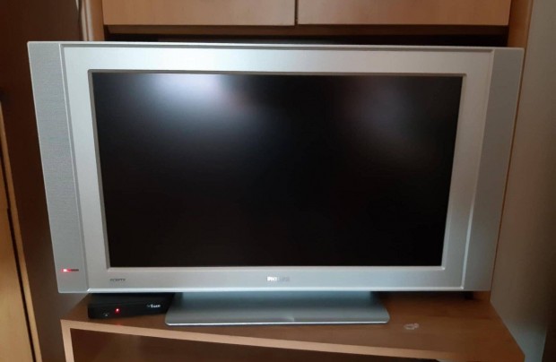 Philips 32 PF4320 HD Ready használt TV eladó