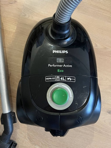 Philips 750 wattos porzskos hepa szrs porszv elad