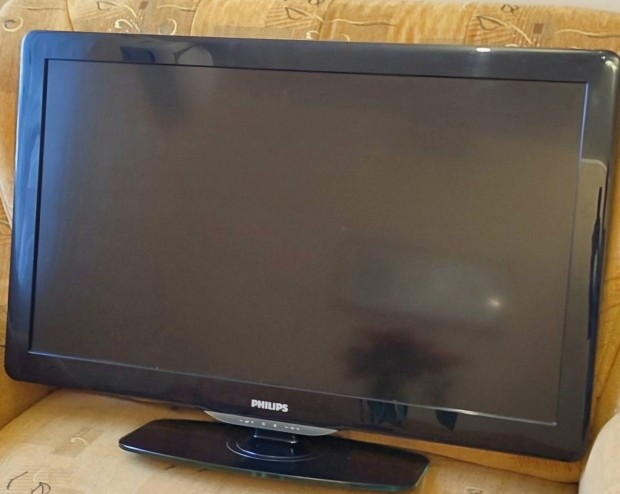 Philips 94cm lcd tv, Hibs!!