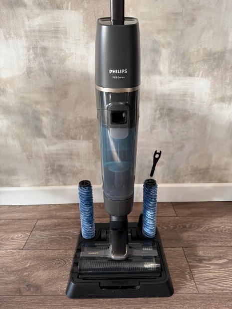 Philips Aquatrio Cordless Vezetk nlkli porsziv / felmos