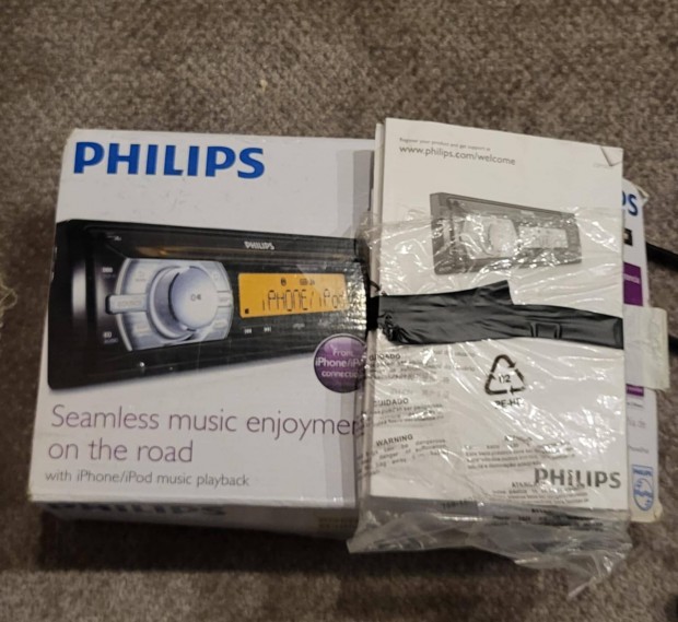 Philips CEM3000/00 aut� hifi