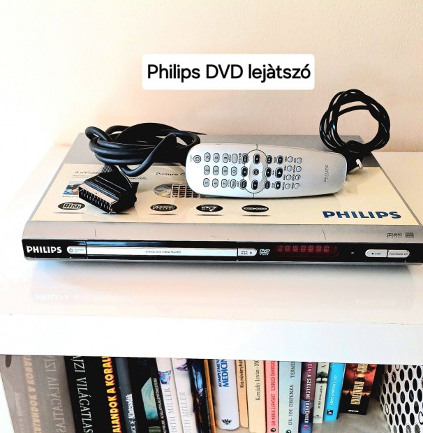 Philips DVD lejátszó megkímélt állapotban, távirányítójával együtt