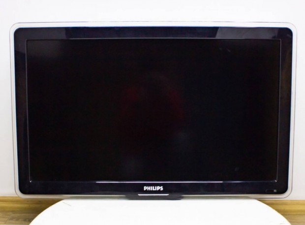 Philips LCD TV 94 cm fali konzollal, HD Ready Hajdszoboszl