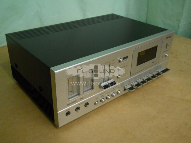 Philips N2538 , 1 kazetts magn deck