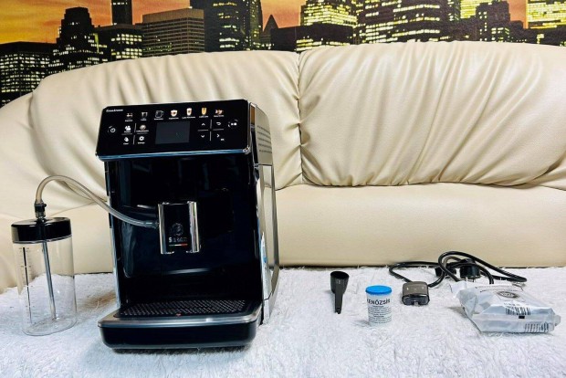 Philips SM6580/00 eszpresszógép, 14 finom kávéváltozat
