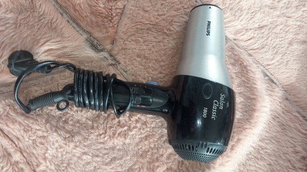 Philips Salon Classic hajszrt elad