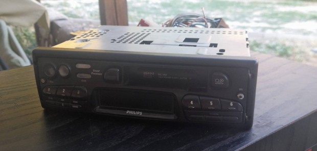 Philips autórádió RC259 típusú.