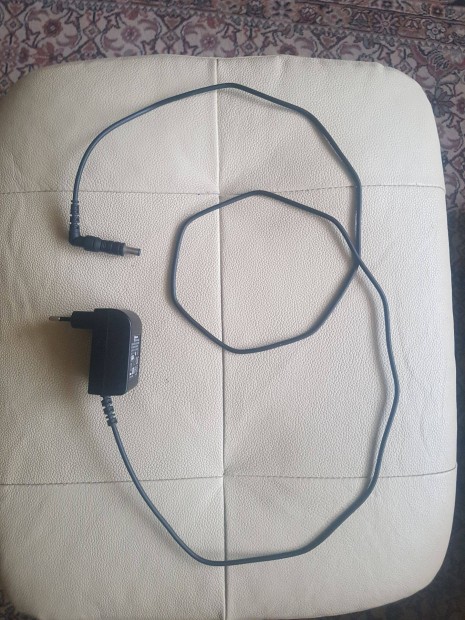 Philips porsziv gyri tlt adapter 33V 380mA SSC-18P-20