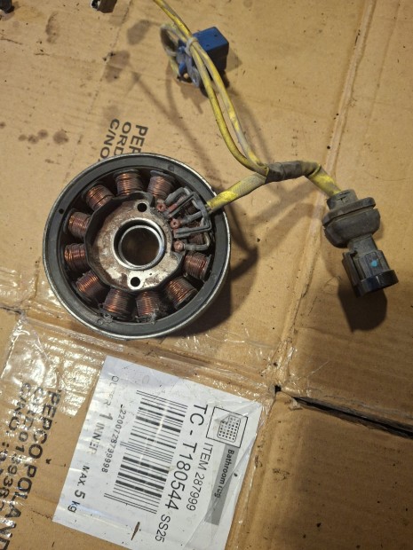 Piaggio 125 Leader gy�jt�s Liberty Fly