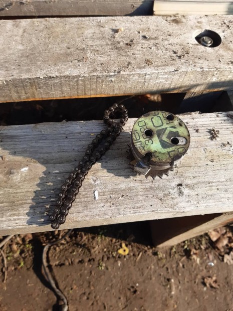 Piaggio 125 pre leader olaj pumpa