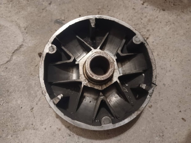 Piaggio 125 variátor Leader Liberty Vespa X8 X9 Runner