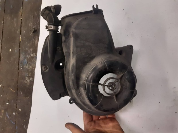 Piaggio 4 Gyjts takar idom