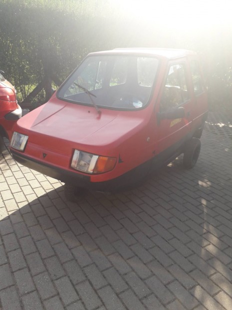 Piaggio Amica 50 háromkerekü segédmotorkerékpár eladó