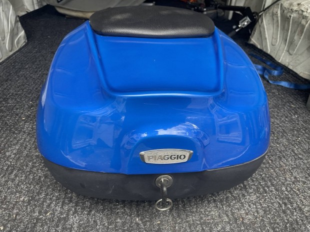 Piaggio Beverly 2019 gyri doboz