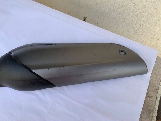 Piaggio Beverly 300 350 kipufogó hővédő
