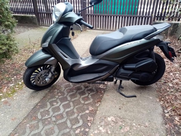 Piaggio Beverly 300 4t injection