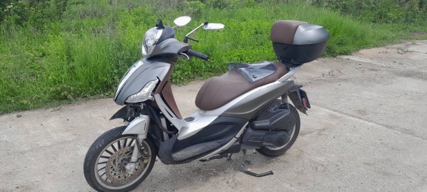 Piaggio Beverly 300 ABS ASR sérült