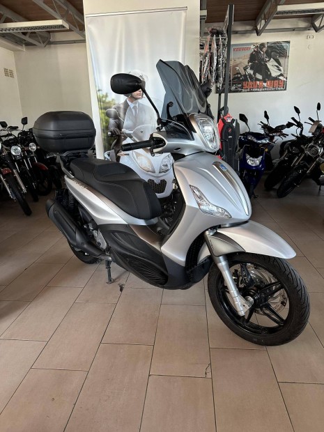 Piaggio Beverly 350 Sport Touring/Mo.-i/1.-tula...