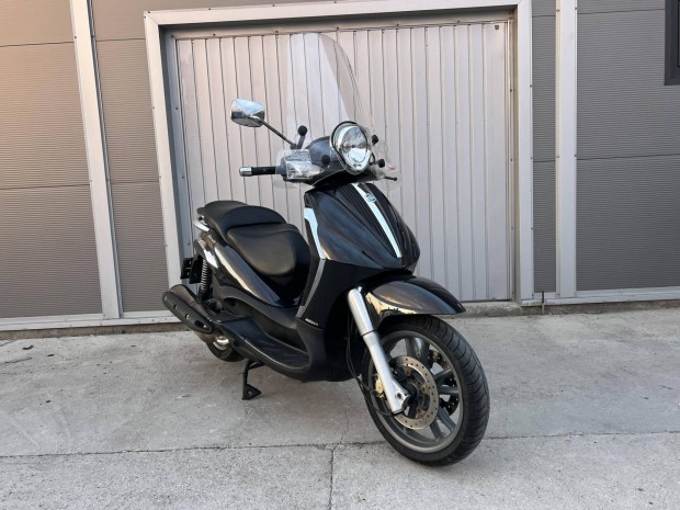 Piaggio Beverly 400