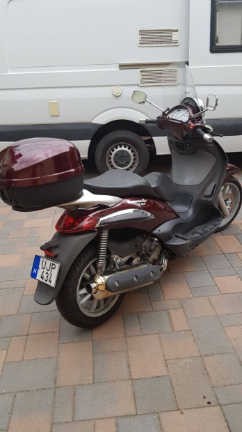 Piaggio Beverly 500