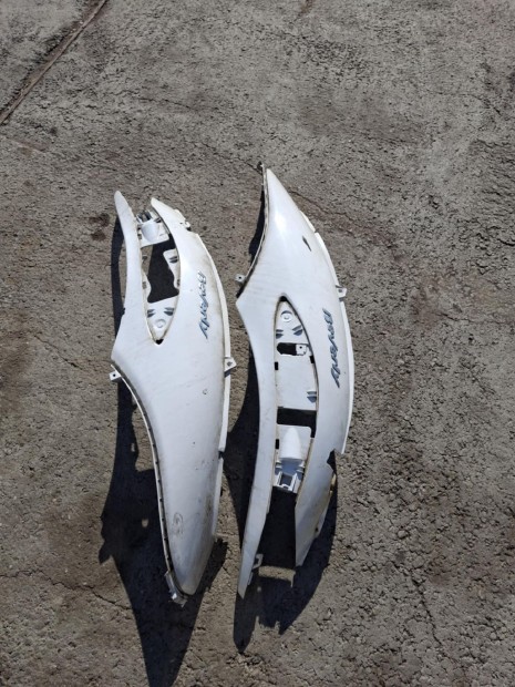 Piaggio Beverly �l�s alatti idom p�rban