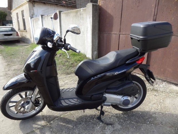 Piaggio Carnaby Cruiser 300