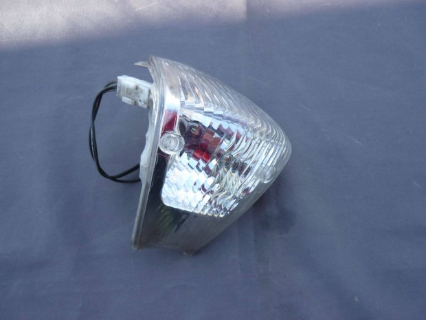 Piaggio Fly h�ts� l�mpa