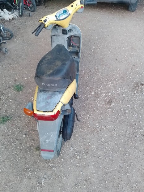 Piaggio Free alkatrészek alkatrész bontás