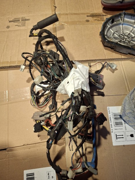 Piaggio Hexagon k�belk�teg