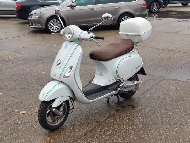 Piaggio LX 150 Vespa