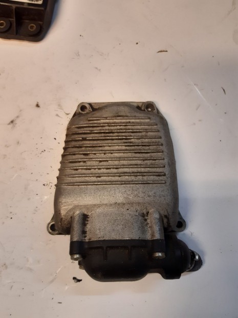 Piaggio Leader szelepfed�l Vespa Et4 Liberty Skipper