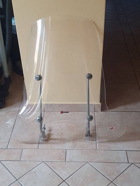 Piaggio Liberti szlvd plexi Faco