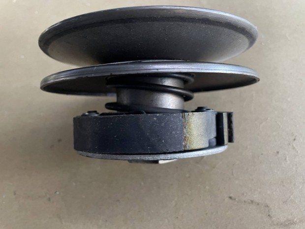 Piaggio Liberty 50 2t kuplung elad�