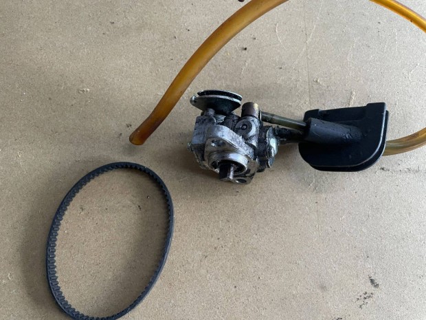 Piaggio Liberty 50 2t olajszivatty�!