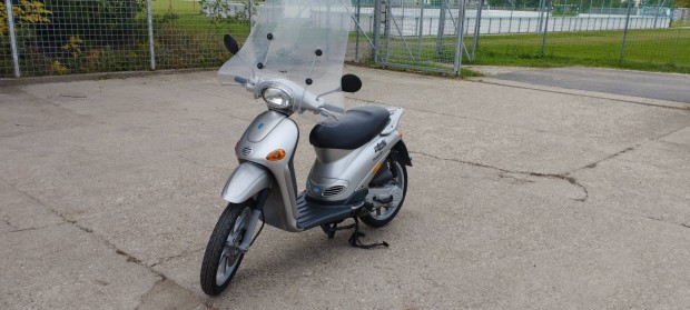 Piaggio Liberty 50 4T elad 