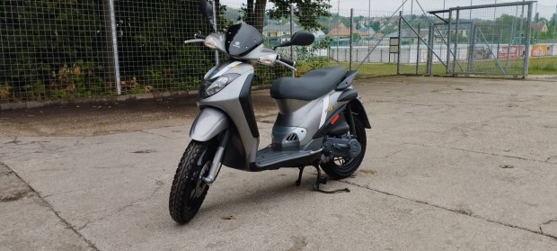 Piaggio Liberty S 50 4T elad 