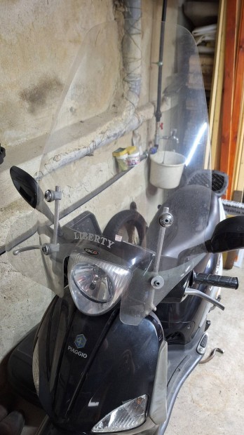 Piaggio Liberty szlvd plexi 