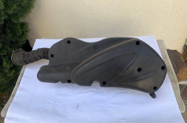Piaggio MP3 500 levegőszűrőház levegőszűrő beverly 400 500