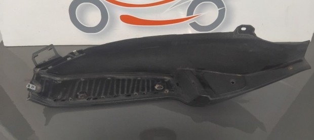 Piaggio MP3 Bal oldali idom