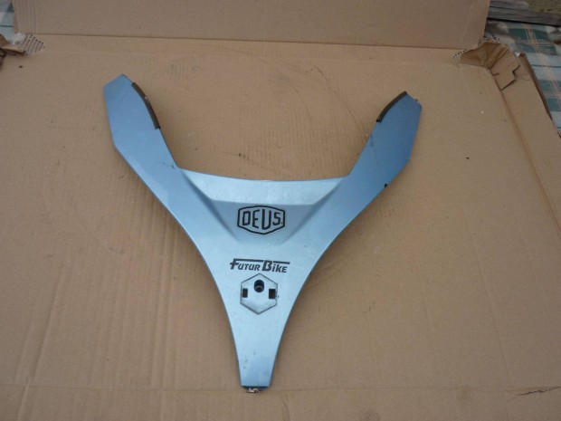 Piaggio MP3 MP 3 l�mpa k�z�tti idom bet�t idom bet�tidom