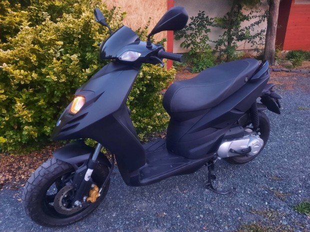 Piaggio New Typhoon  2020  robog elad