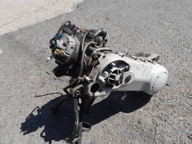 Piaggio Ngr purjet komplett Blokk Miskolc