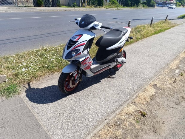 Piaggio Nrg 50 50.2t karbis