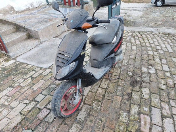 Piaggio Nrg MC3 purejet bontdik